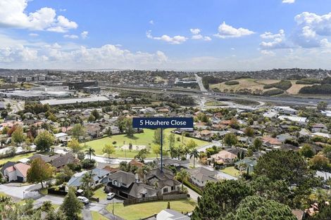 Photo of property in 5 Houhere Close, Albany, Auckland, 0632
