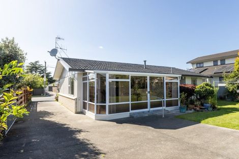 Photo of property in 35 Murphy Road, Taradale, Napier, 4112