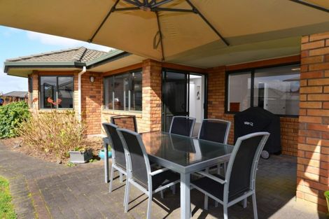 Photo of property in 4 Mangakoea Place, St Andrews, Hamilton, 3200