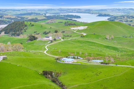 Photo of property in 100 Marohemo Road, Maungaturoto, 0583