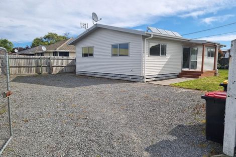 Photo of property in 2 Wildwood Avenue, Wainoni, Christchurch, 8061