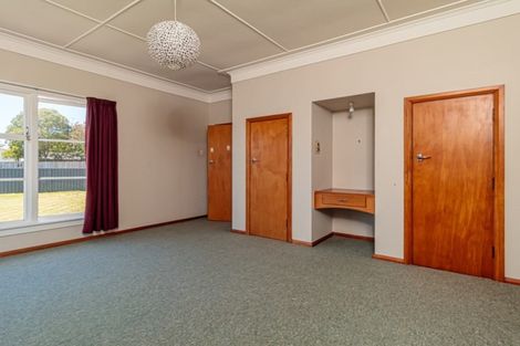Photo of property in 72 Napier Road, Havelock North, 4130