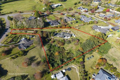 Photo of property in 11 Dalmore Way, Acacia Bay, Taupo, 3385