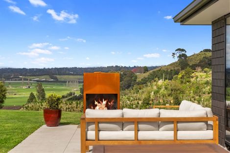 Photo of property in 25 Morepork Way, Papamoa, 3183