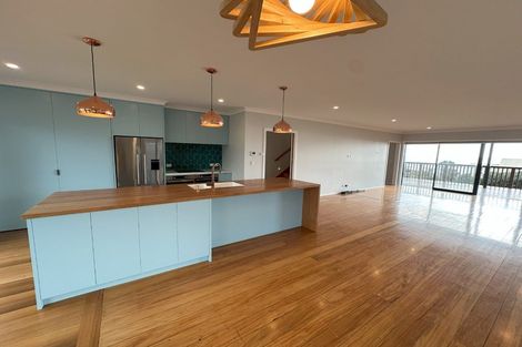 Photo of property in 50 Rosetta Road, Raumati South, Paraparaumu, 5032