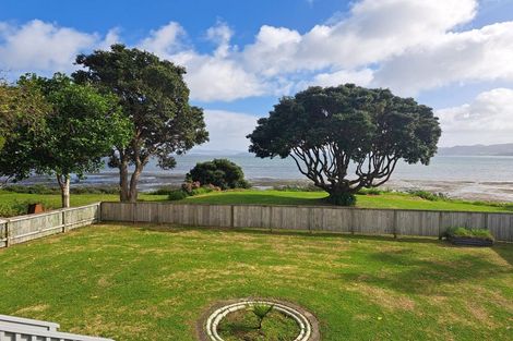 Photo of property in 3 Manaia View Road, One Tree Point, 0118