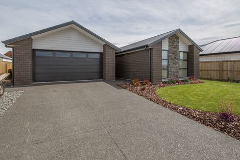 Photo of property in 11 Lemonwood Drive, Rolleston, 7615