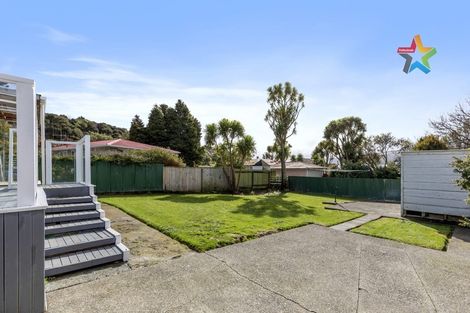 Photo of property in 54 Holland Street, Wainuiomata, Lower Hutt, 5014