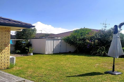 Photo of property in 105 Doncaster Drive, Papamoa Beach, Papamoa, 3118