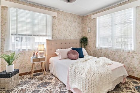 Photo of property in 168 West Street, Greytown, 5712