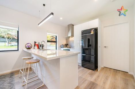 Photo of property in 72a Raukawa Street, Stokes Valley, Lower Hutt, 5019