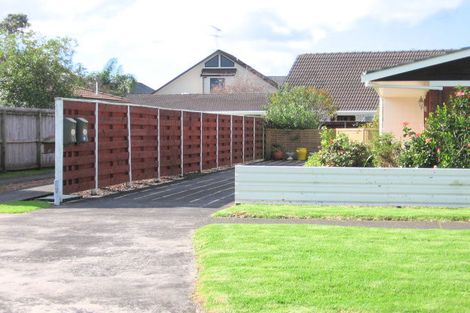 Photo of property in 1/3 Jern Place, Eastern Beach, Auckland, 2012
