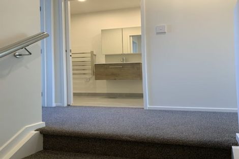 Photo of property in 37 Jabuka Street, Glen Eden, Auckland, 0602