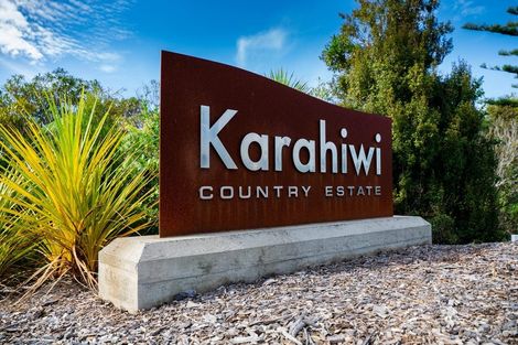Photo of property in 31 Karahiwi Lane, Dairy Flat, 0794