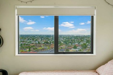 Photo of property in 23 Kirikiri Drive, Papakura, 2110