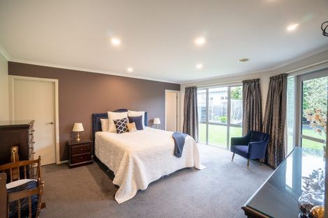 Photo of property in 3 Peppertree Glade, Kelvin Grove, Palmerston North, 4414