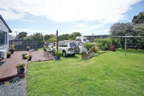 Photo of property in 48 Spencer Avenue, Maketu, 3189