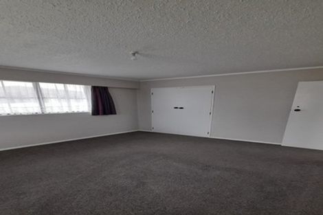 Photo of property in 35 Amberley Avenue, Westbrook, Palmerston North, 4412