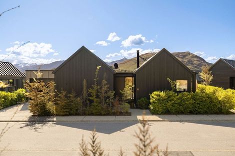 Photo of property in 4 Mckenzies Shute, Jacks Point, Queenstown, 9371