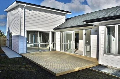 Photo of property in 12 Matata Drive, Takanini, 2112