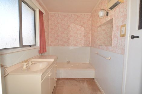 Photo of property in 94 Salford Street, Windsor, Invercargill, 9810