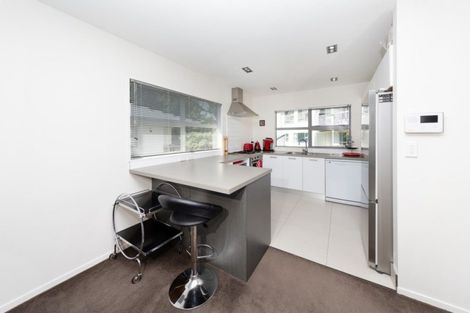 Photo of property in 2/49 Lysander Crescent, Beach Haven, Auckland, 0626