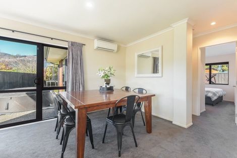 Photo of property in 20 Woodstock Place, Stoke, Nelson, 7011
