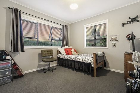 Photo of property in 10 Grierson Place, Pukekohe, 2120