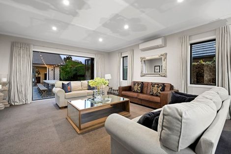 Photo of property in 202 Saint James Drive, Huntington, Hamilton, 3210