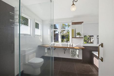Photo of property in 9 Tully Street, Kilbirnie, Wellington, 6022