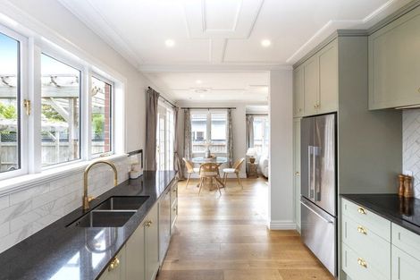 Photo of property in 6a Karo Place, Ilam, Christchurch, 8041