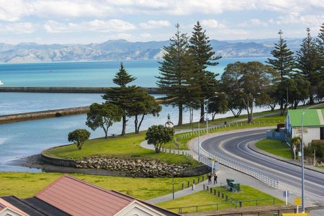 Photo of property in Bay View, 19/90 Customhouse Street, Gisborne, 4010