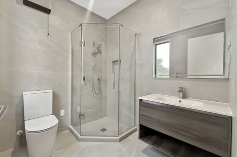 Photo of property in 19 Waterloo Road, Milford, Auckland, 0620