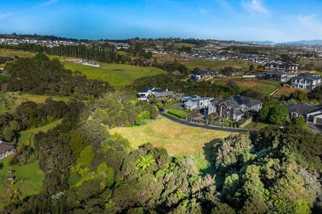 Photo of property in 18 Imperial Place, Flat Bush, Auckland, 2019