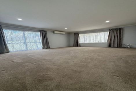 Photo of property in 54 Ridge Road, Howick, Auckland, 2014