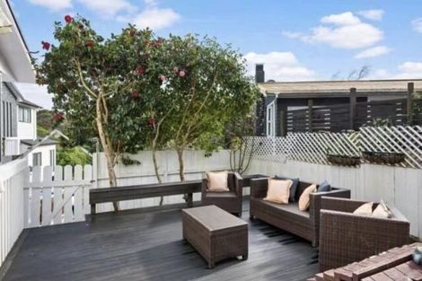 Photo of property in 21a Coroglen Avenue, Birkenhead, Auckland, 0626