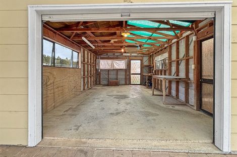 Photo of property in 157a Kaipara Flats Road, Warkworth, 0981