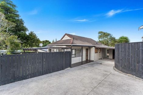 Photo of property in 2/1b Eugenia Rise, Totara Heights, Auckland, 2105