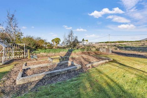 Photo of property in 17 Gorge Road, Clinton, 9534