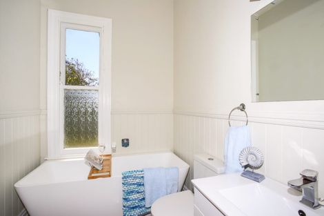 Photo of property in 1 Rifle Range Road, Pukekohe, 2676