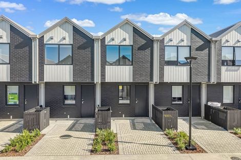 Photo of property in 12/23 Makomako Drive, Orewa, 0931