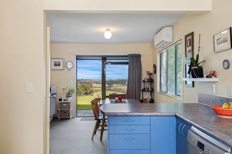Photo of property in 26 Highcrest Heights, Westmorland, Christchurch, 8025