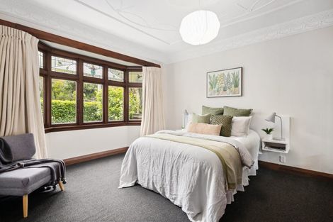 Photo of property in 17 Pembroke Road, Northland, Wellington, 6012