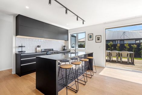 Photo of property in 2 Guyon Street, Marshland, Christchurch, 8083