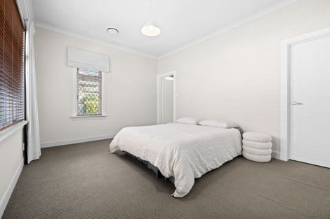 Photo of property in 15 Fairfield Road, Fairfield, Hamilton, 3214