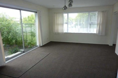 Photo of property in 8 Oban Place, Woolston, Christchurch, 8062