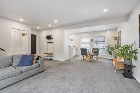 Photo of property in 4/342 Armagh Street, Christchurch Central, Christchurch, 8011