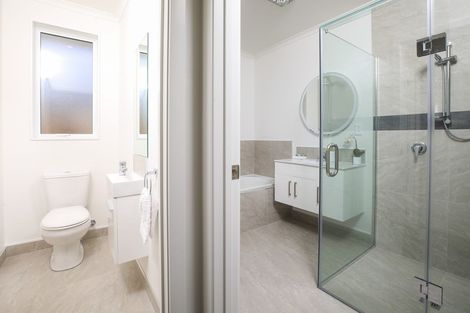 Photo of property in 41 Ruru Street, Cambridge, 3434