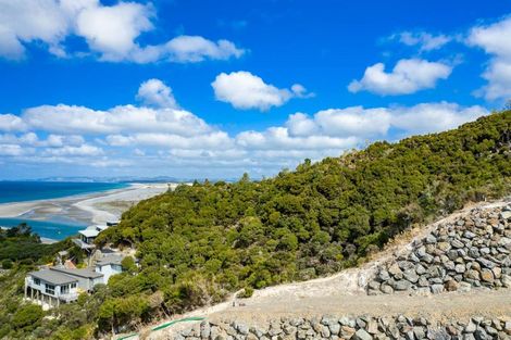 Photo of property in 31 Surf Road, Mangawhai Heads, Mangawhai, 0505