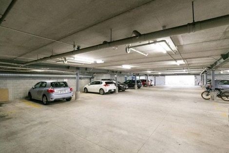 Photo of property in Luxford Villas, 109/72u Herald Street, Berhampore, Wellington, 6023